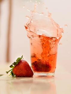 Strawberry cocktail with a splash